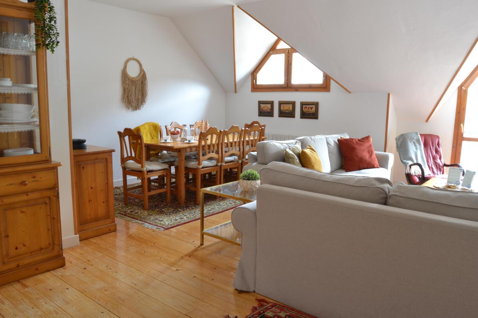 Balaitus Petfriendly - Arafita Apartamentos Sallent de Gállego Buitenkant foto