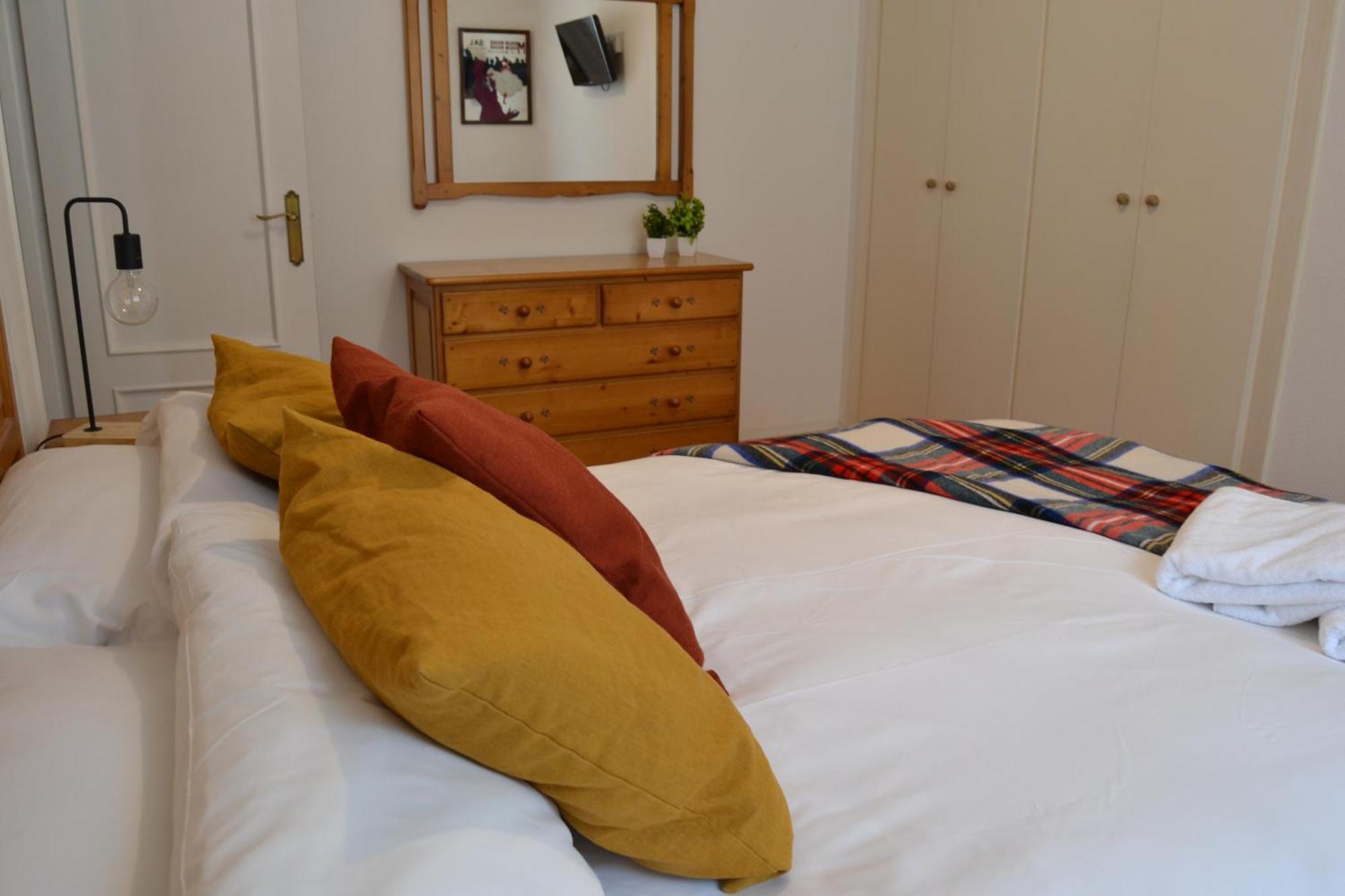 Balaitus Petfriendly - Arafita Apartamentos Sallent de Gállego Buitenkant foto
